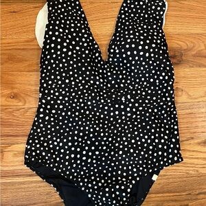 Summersalt The Ruffle Backflip Black and White Polka Dot Swimsuit Size 8